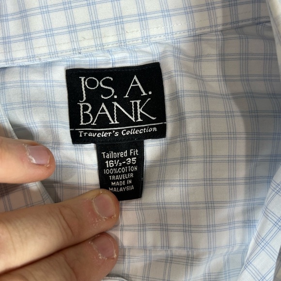 Jos. A. Bank Lot of 2 16.5-35 Tailored Fit No Wrinkle Dress Shirts Navy Yellow - Picture 3 of 8